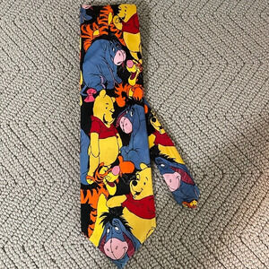 POOH DISNEY TIE